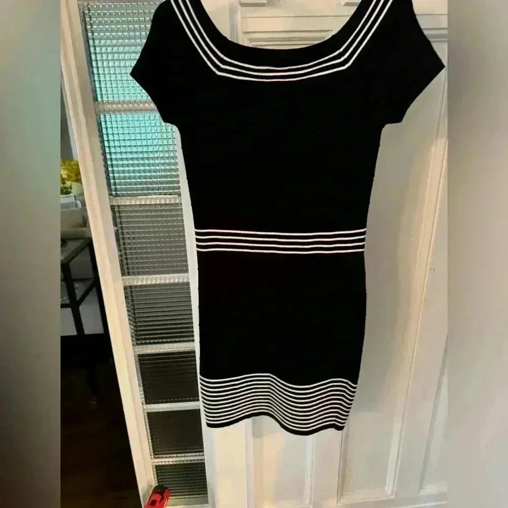 Max studio black scoop neck short sleeve knit dress. White stripes size small
